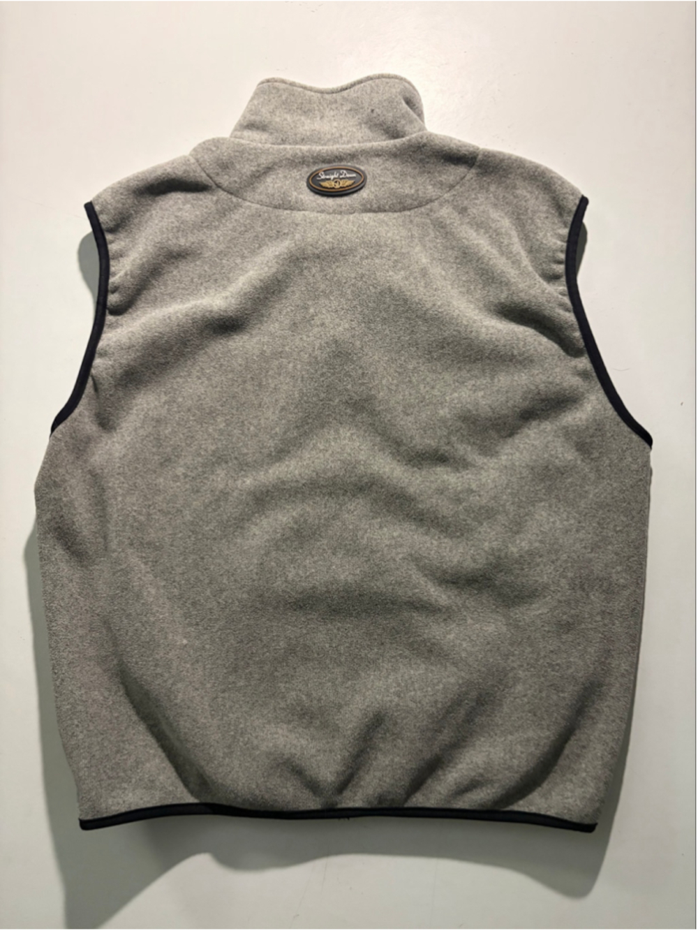 Men's Straight Down Fleece Vest Grey Black Size L
309 - Picture 9 of 10